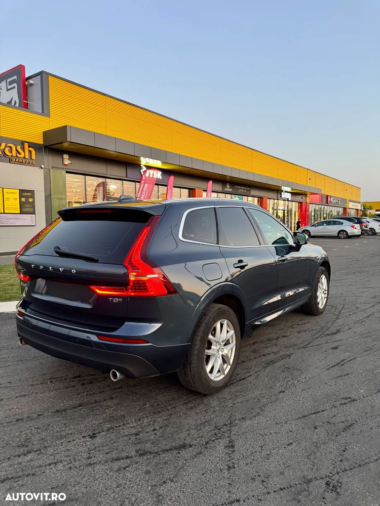 Volvo XC 60 T8 Twin Engine AWD Momentum - 8