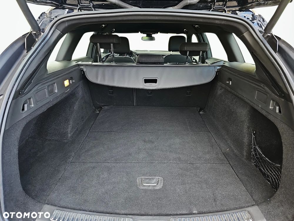 Opel Insignia 2.0 CDTI Elegance S&S - 34