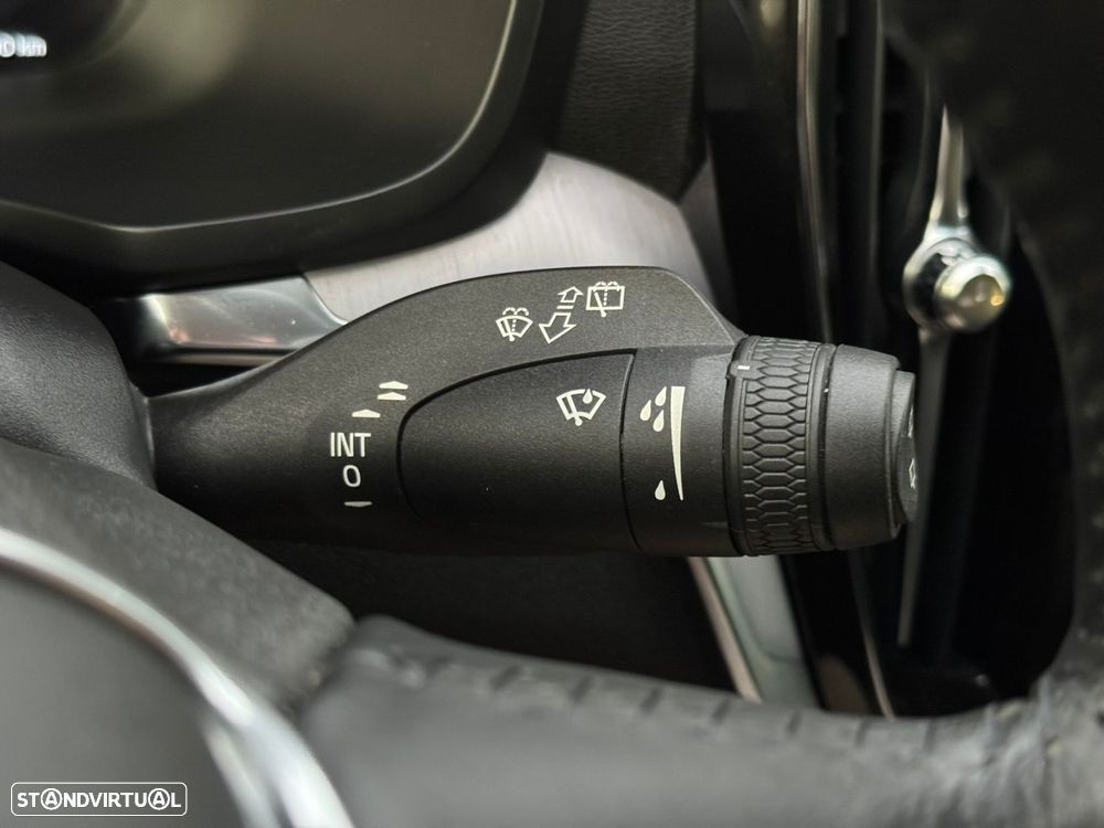 Volvo V60 2.0 T6 AWD TE R-Design Expression - 37