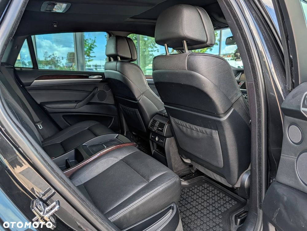BMW X6 - 8