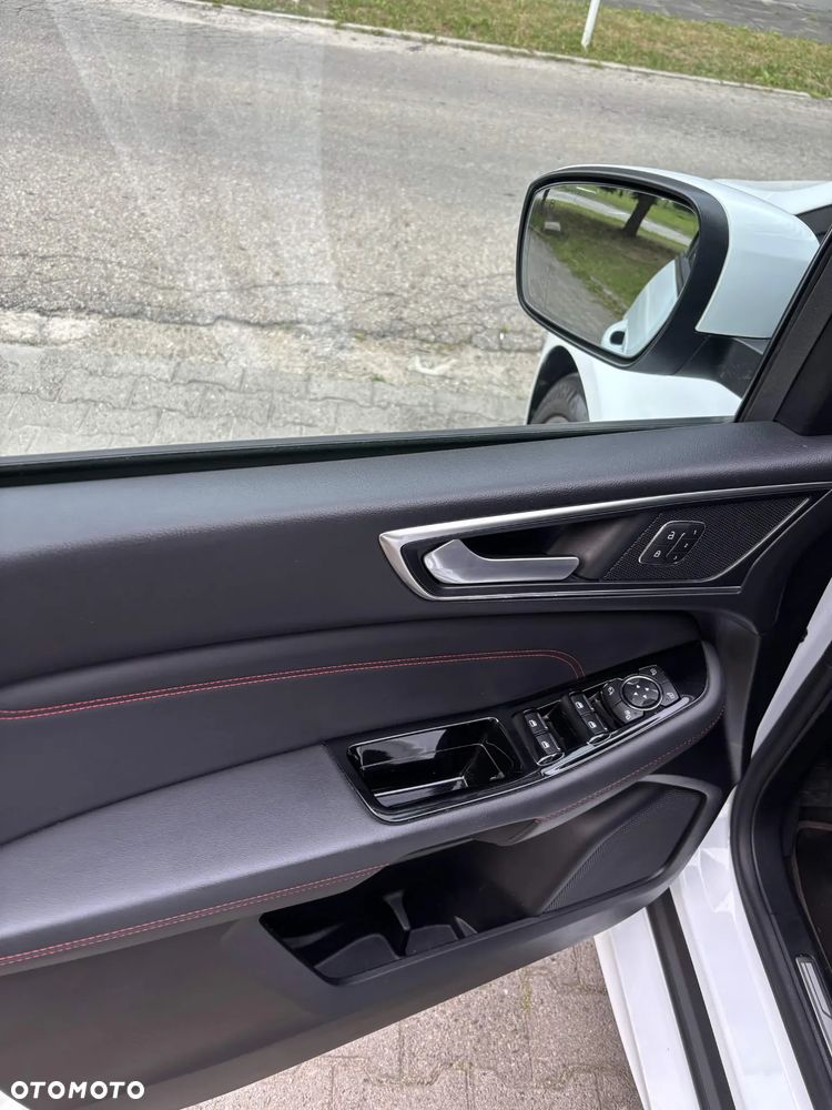 Ford S-Max 2.0 EcoBlue ST-Line - 26