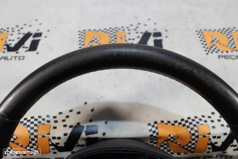 Volante Audi A3 (8P1)  Volante Audi A3 8P / A4 B6 B7 B8 / A5 8T / A6 C - 7