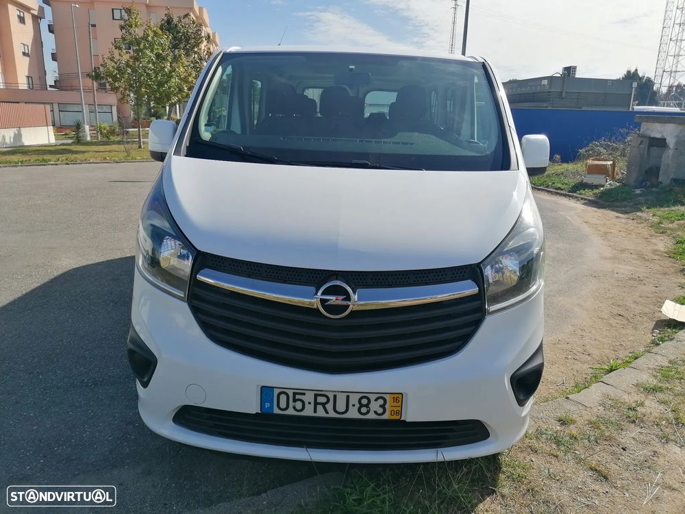 Opel Vivaro Biturbo - 3