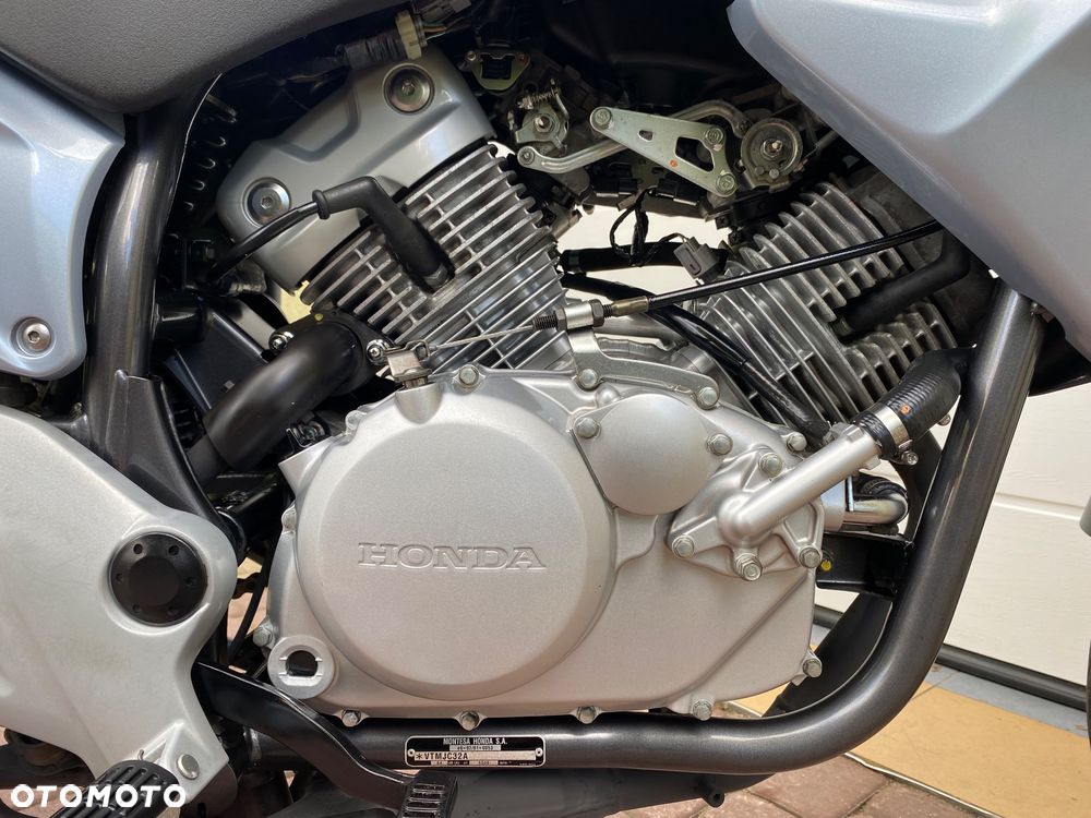 Honda Varadero - 32