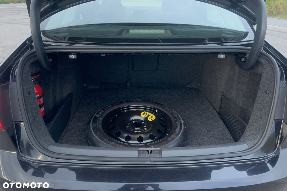 Volkswagen Jetta 1.4 TSI BMT Comfortline - 21