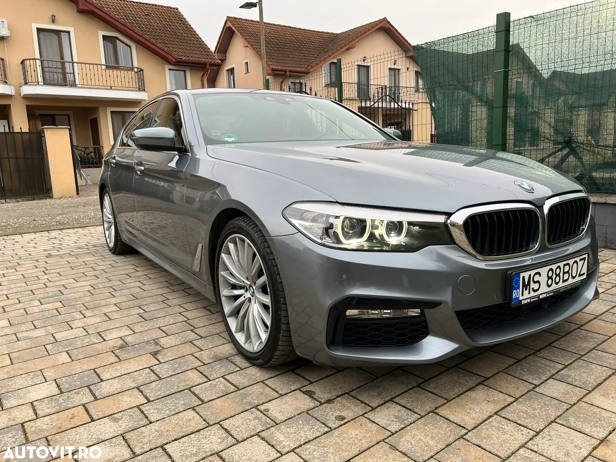 BMW Seria 5 530d xDrive Aut. Sport Line - 24