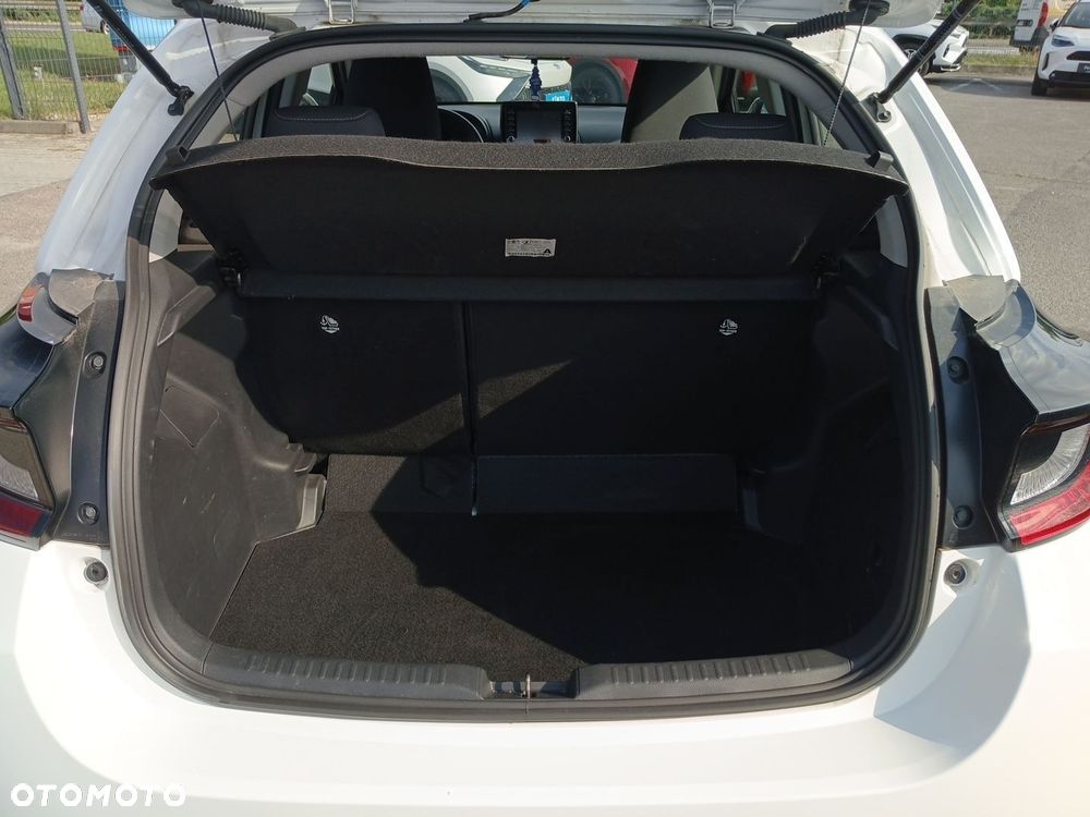 Toyota Yaris - 13