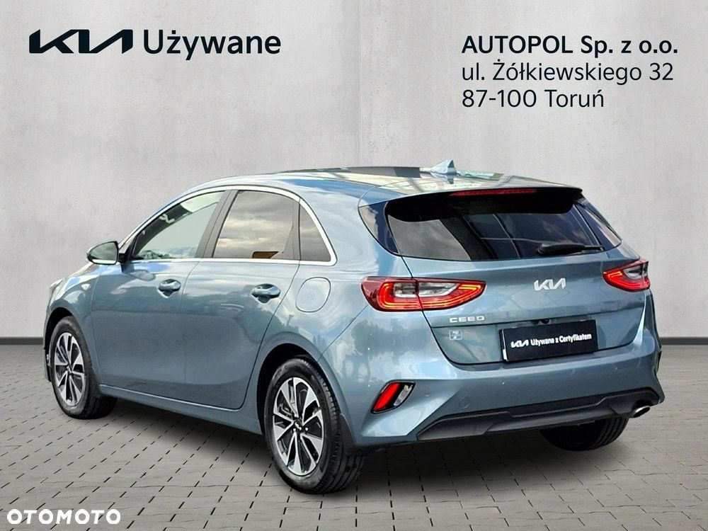 Kia Ceed 1.5 T-GDI M - 3