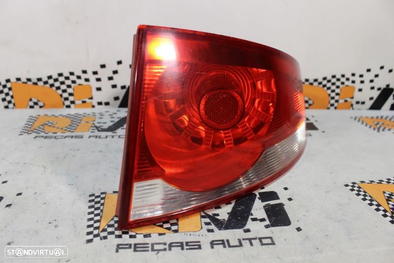 Farolim Direito Seat Altea Xl (5P5, 5P8)  Farolim Direito Do Chassi Se - 3