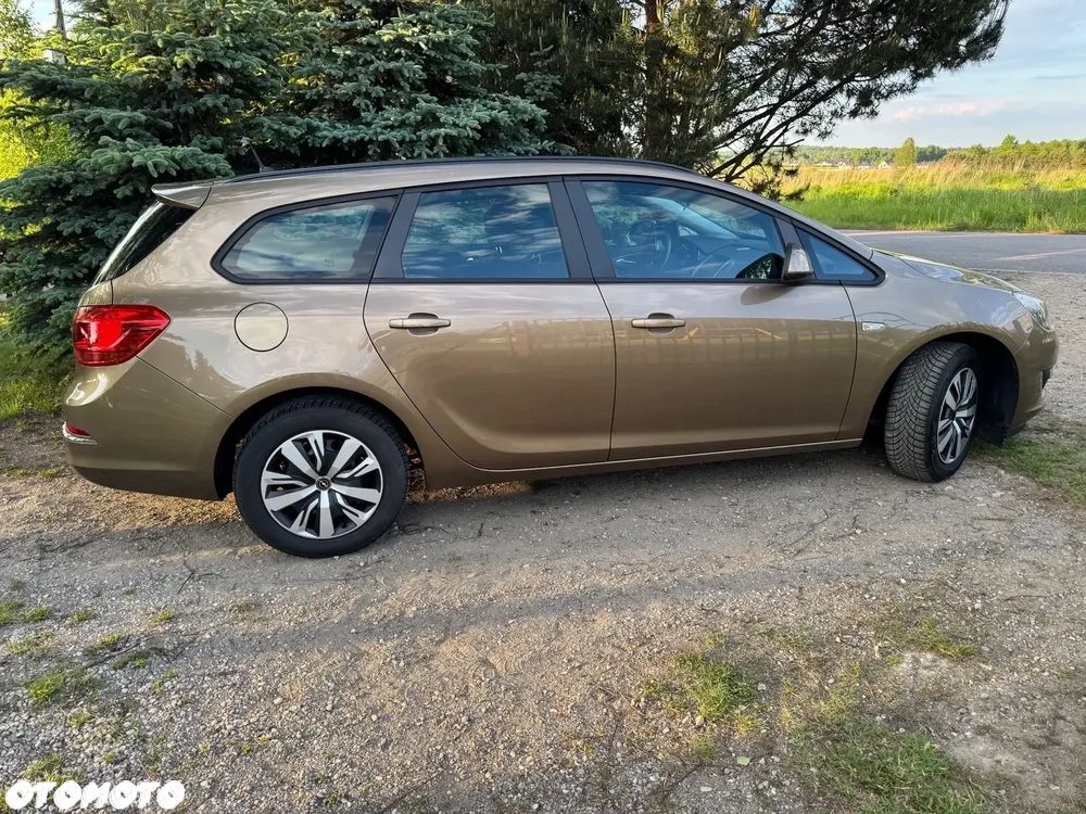 Opel Astra - 18