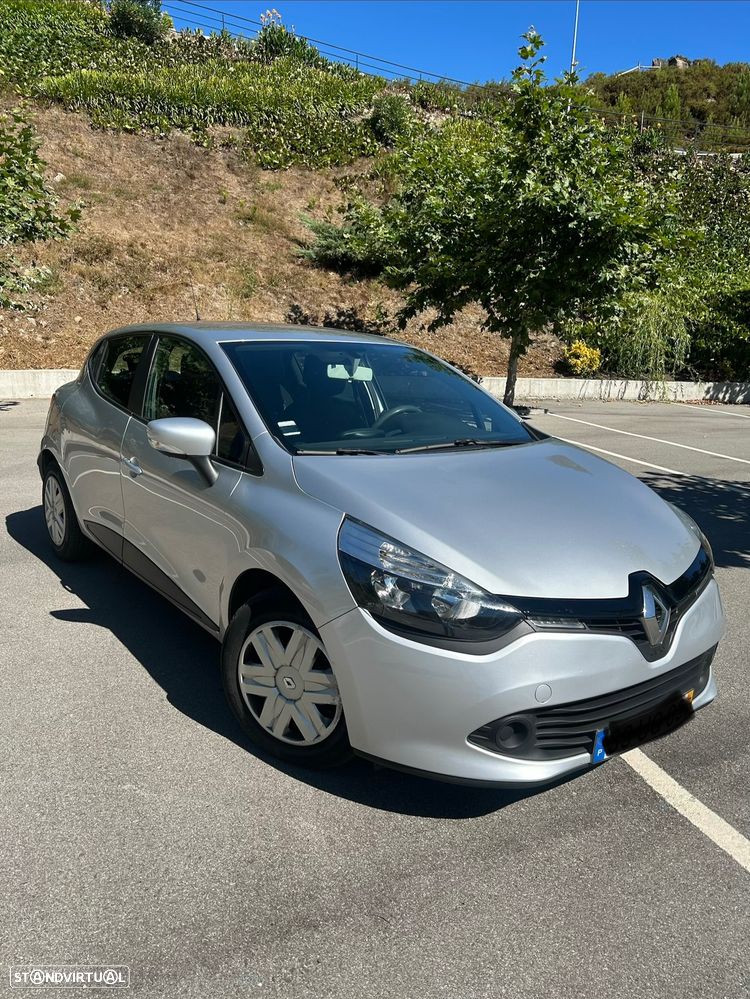 Renault Clio - 1