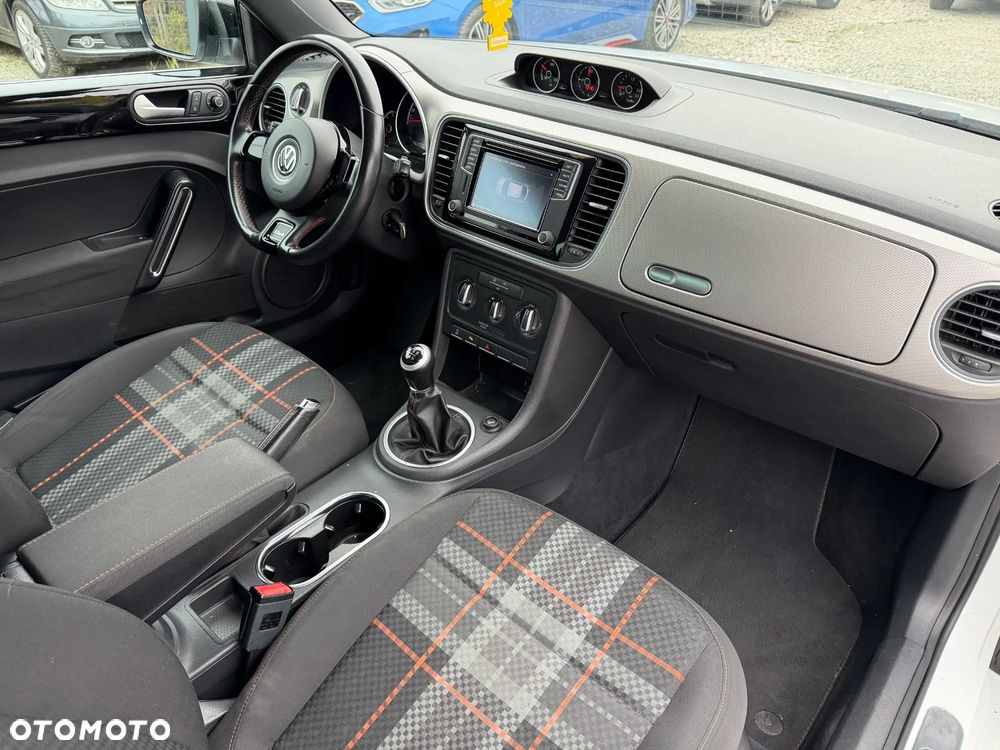 Volkswagen Beetle 2015