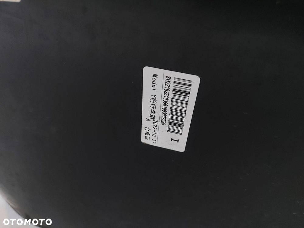 TESLA MODEL Y 2022r wanna wnęka bagażnika przód przednia - 4