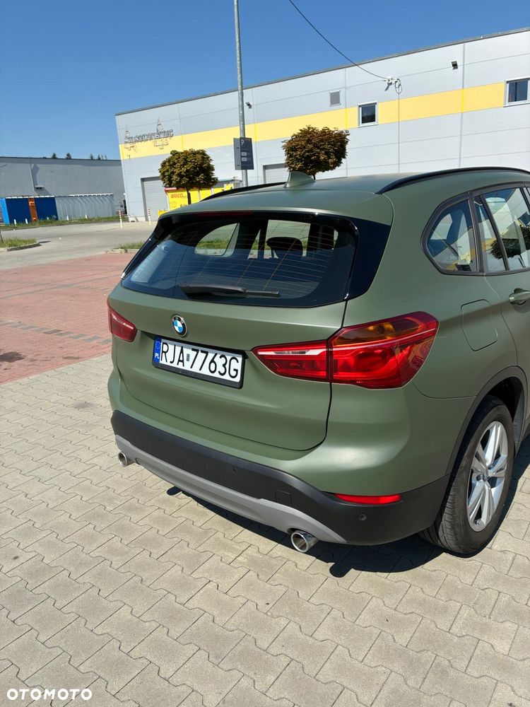 BMW X1 xDrive18d - 18