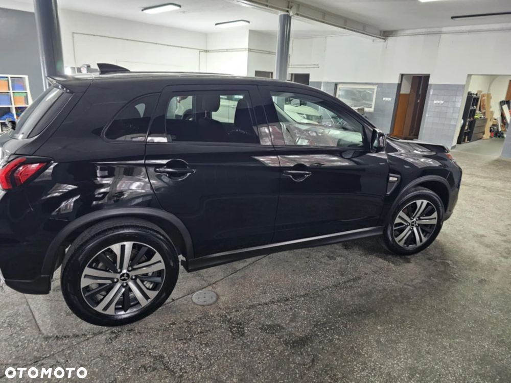 Mitsubishi Outlander - 10