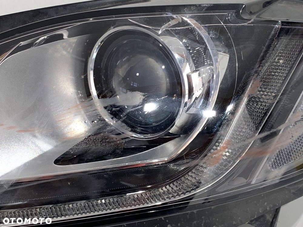 REFLEKTOR LEWY PRZÓD  JAGUAR F-PACE (X761) 2015 - 2022 2.0 TD4 120 kW [163 KM] olej napędowy 2017 - 3