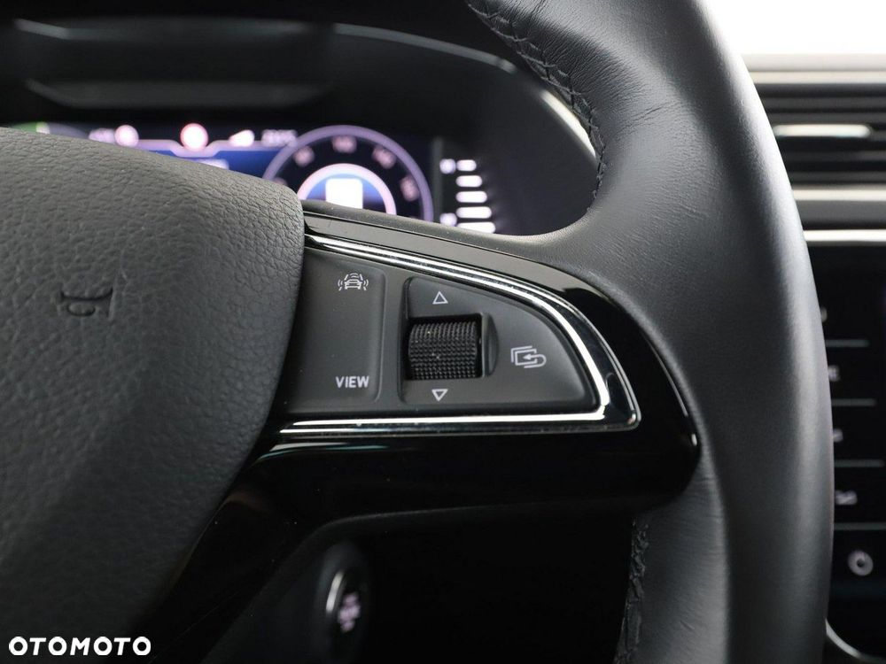 Skoda Superb 1.4 TSI Plug-In Hybrid L&K DSG - 37