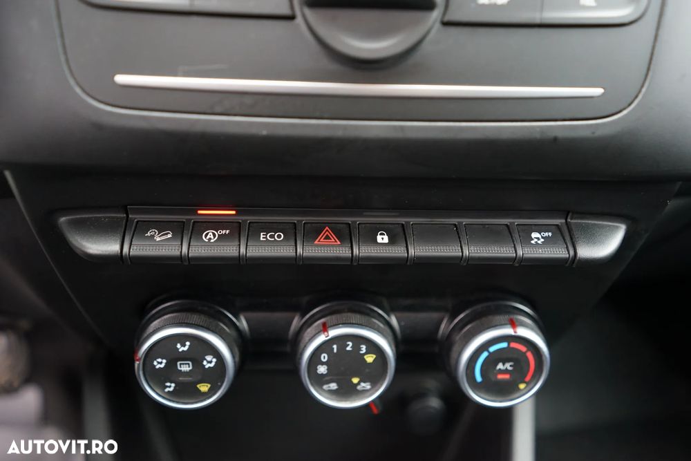 Dacia Duster VU Blue dCi 115 4WD Comfort - 17