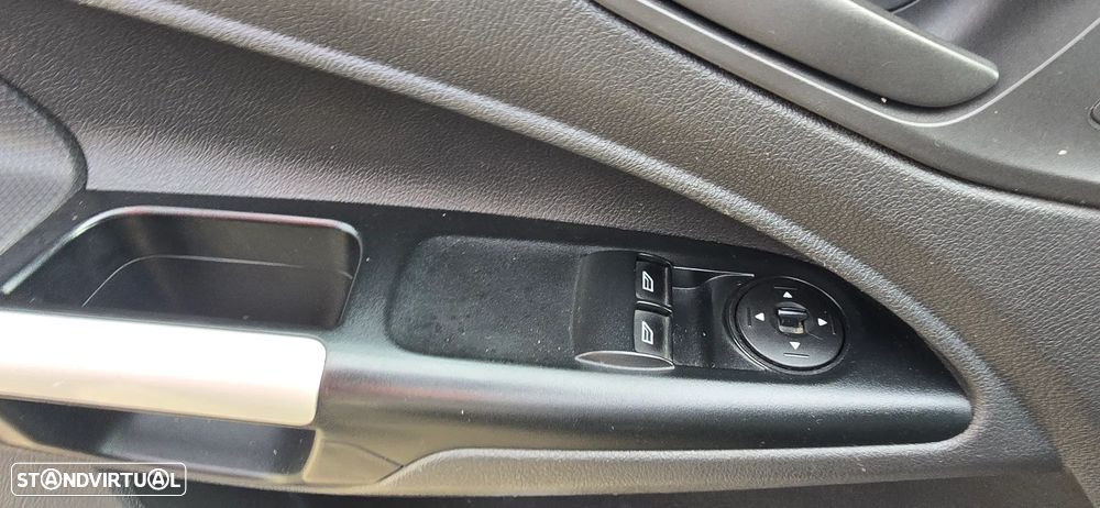 Ford Transit Connect - 7