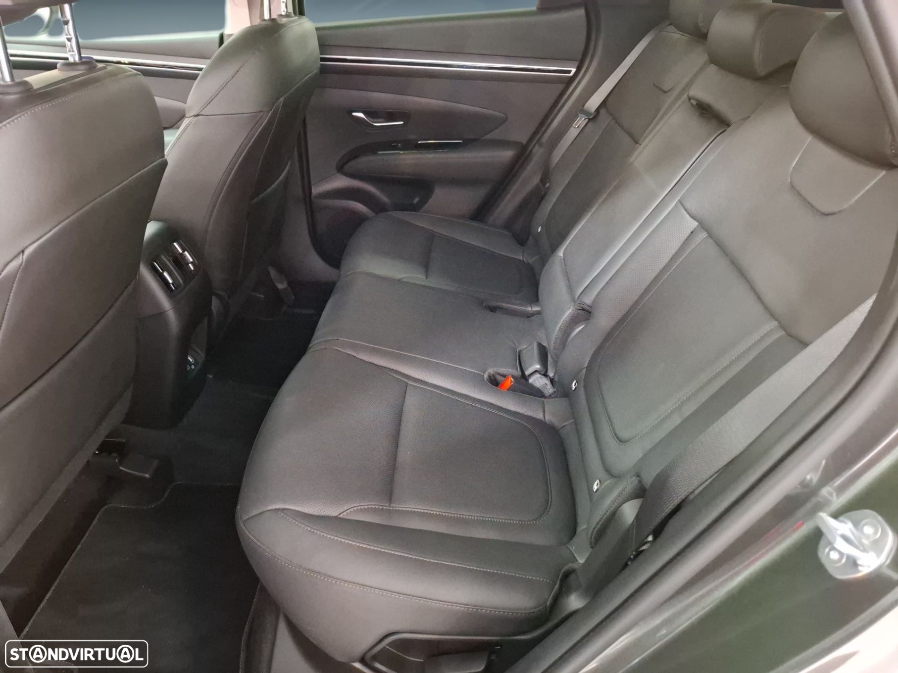 Hyundai Tucson 1.6 CRDi Vanguard - 13