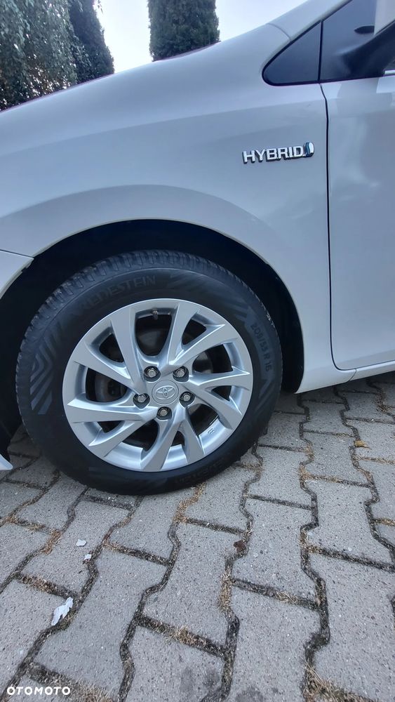 Toyota Auris 1.8 HSD Luna - 6