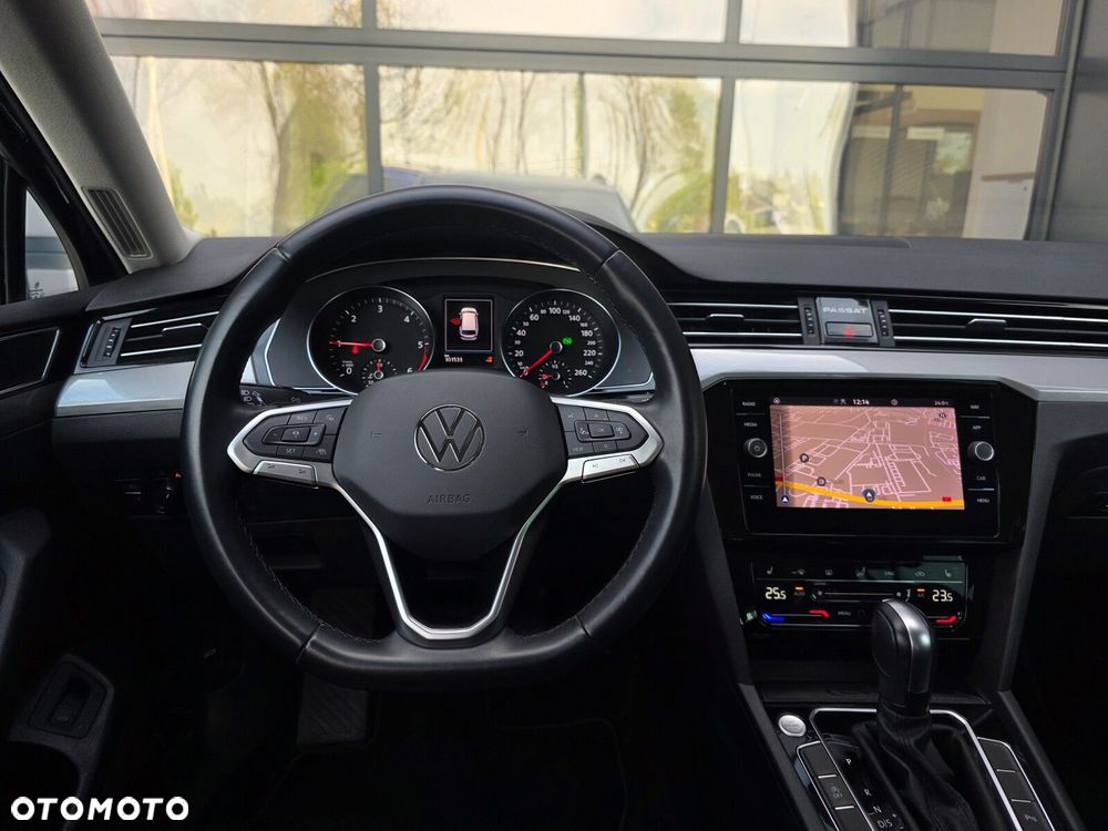 Volkswagen Passat Variant 2.0 TDI EVO Business DSG - 17