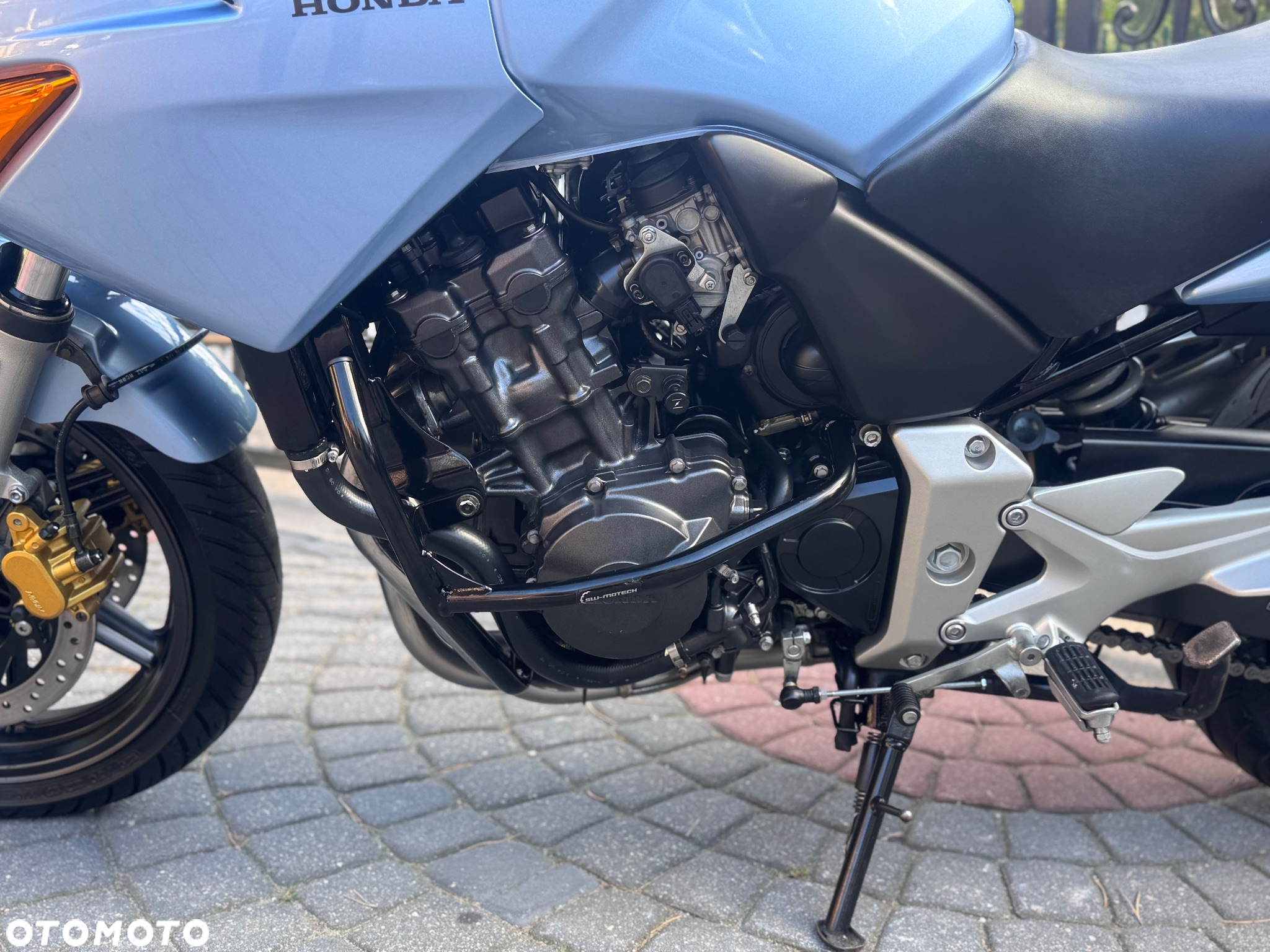 Honda CBF - 16