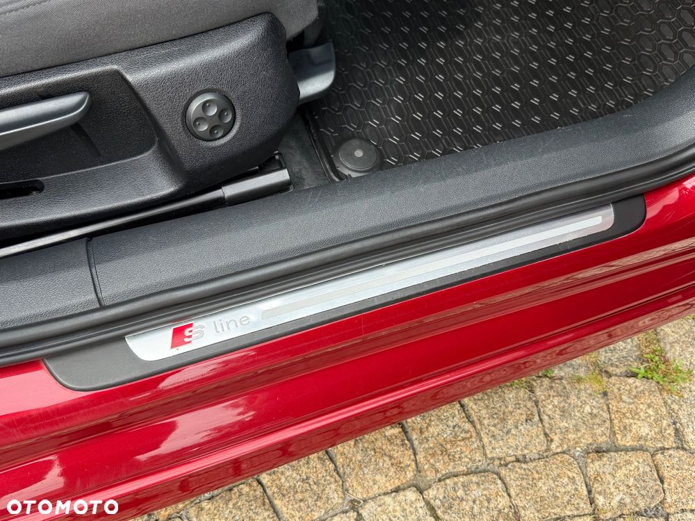 Audi A6 Avant 3.0 TDI Quattro S tronic - 30