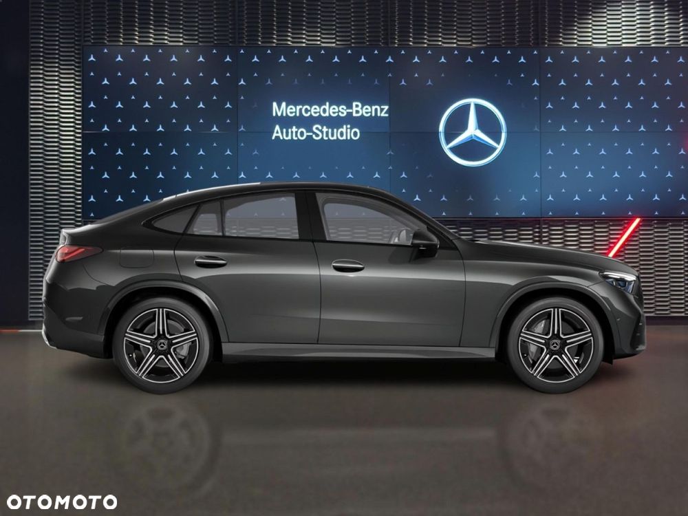 Mercedes-Benz GLC - 7