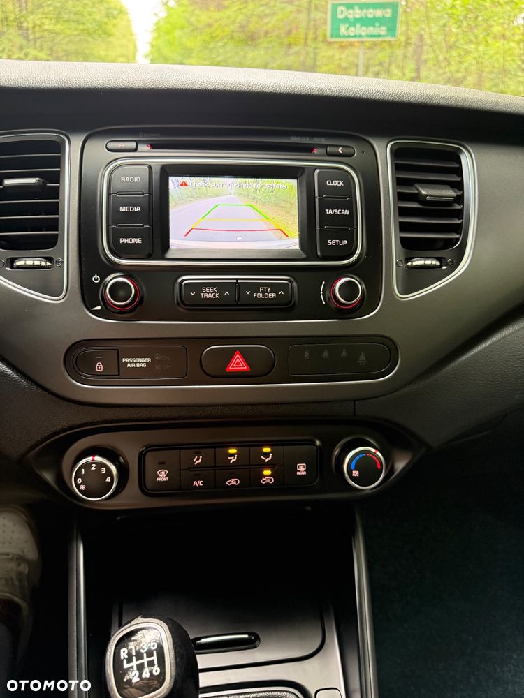 Kia Carens 1.7 CRDi 115 Dream Team Edition - 20