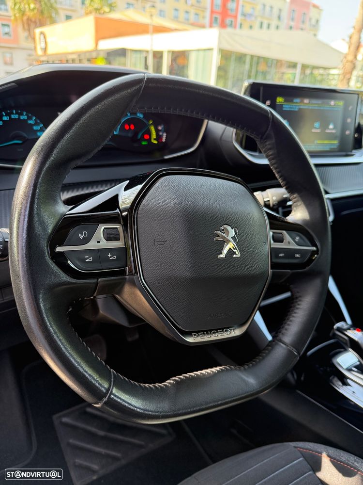 Peugeot e-2008 Active Pack - 11