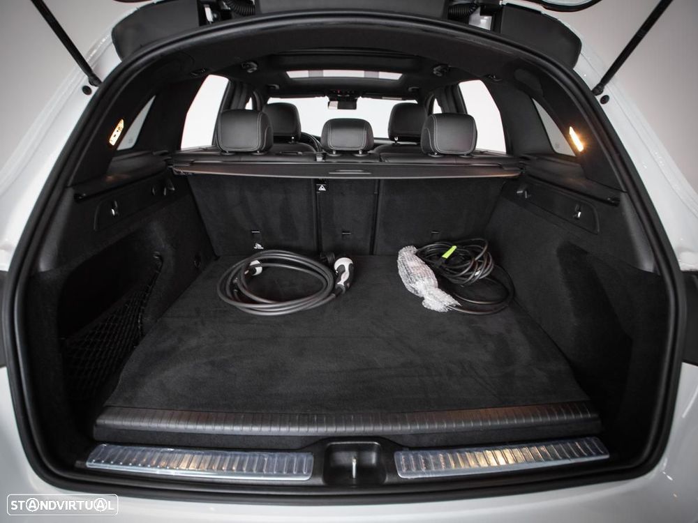 Mercedes-Benz GLC 300 de 4Matic - 13