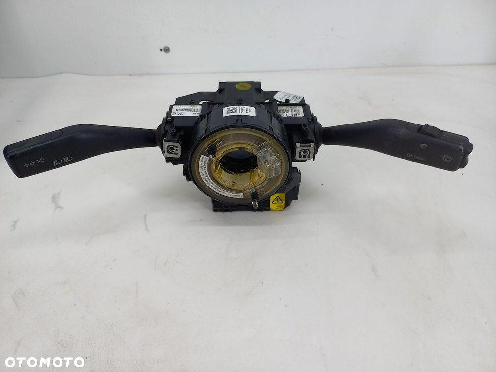 PRZEŁĄCZNIK ZESPOLONY SKODA OCTAVIA II - 1