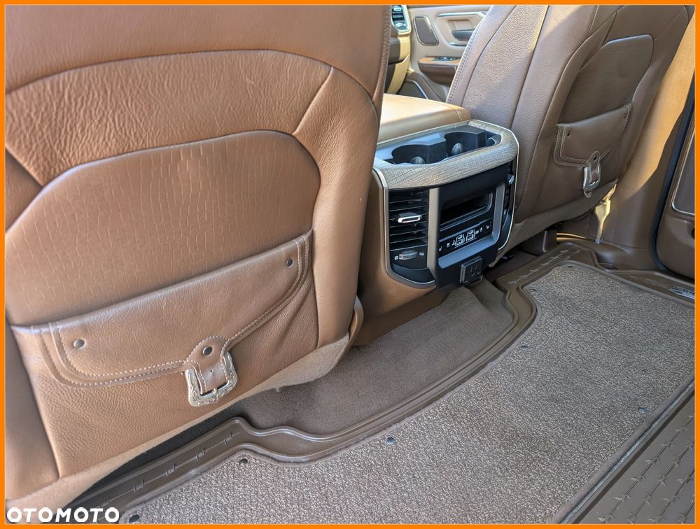 RAM 1500 Crew Cab Longhorn - 20