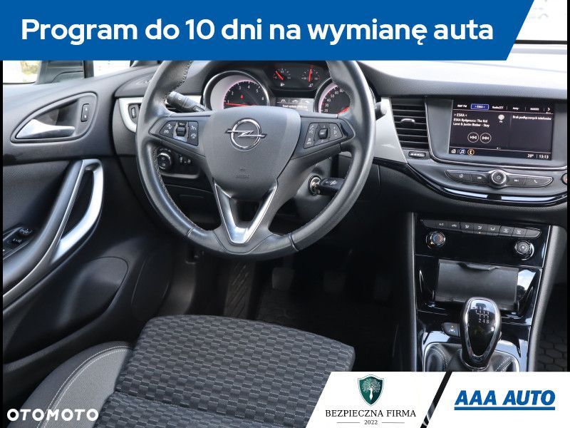 Opel Astra - 8