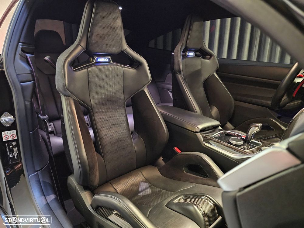 BMW M4 Competition M xDrive - 24