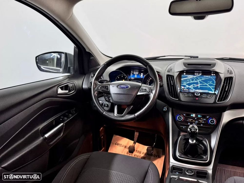 Ford Kuga 1.5 TDCi Titanium - 28