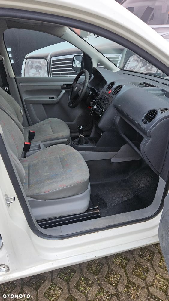 Volkswagen Caddy - 5