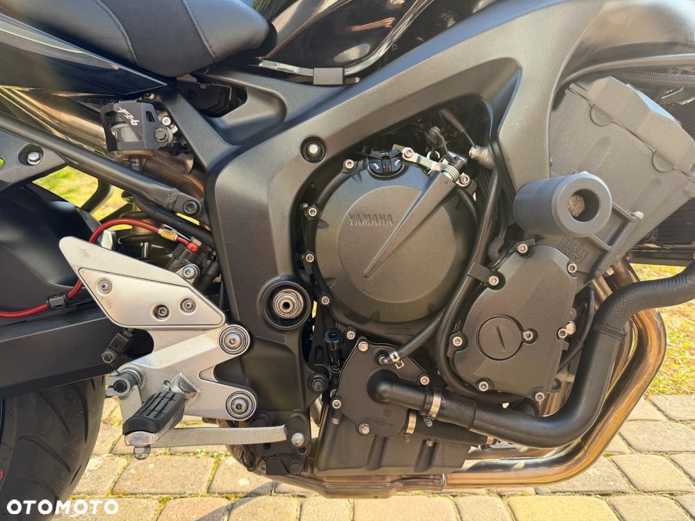 Yamaha FZ6 - 7