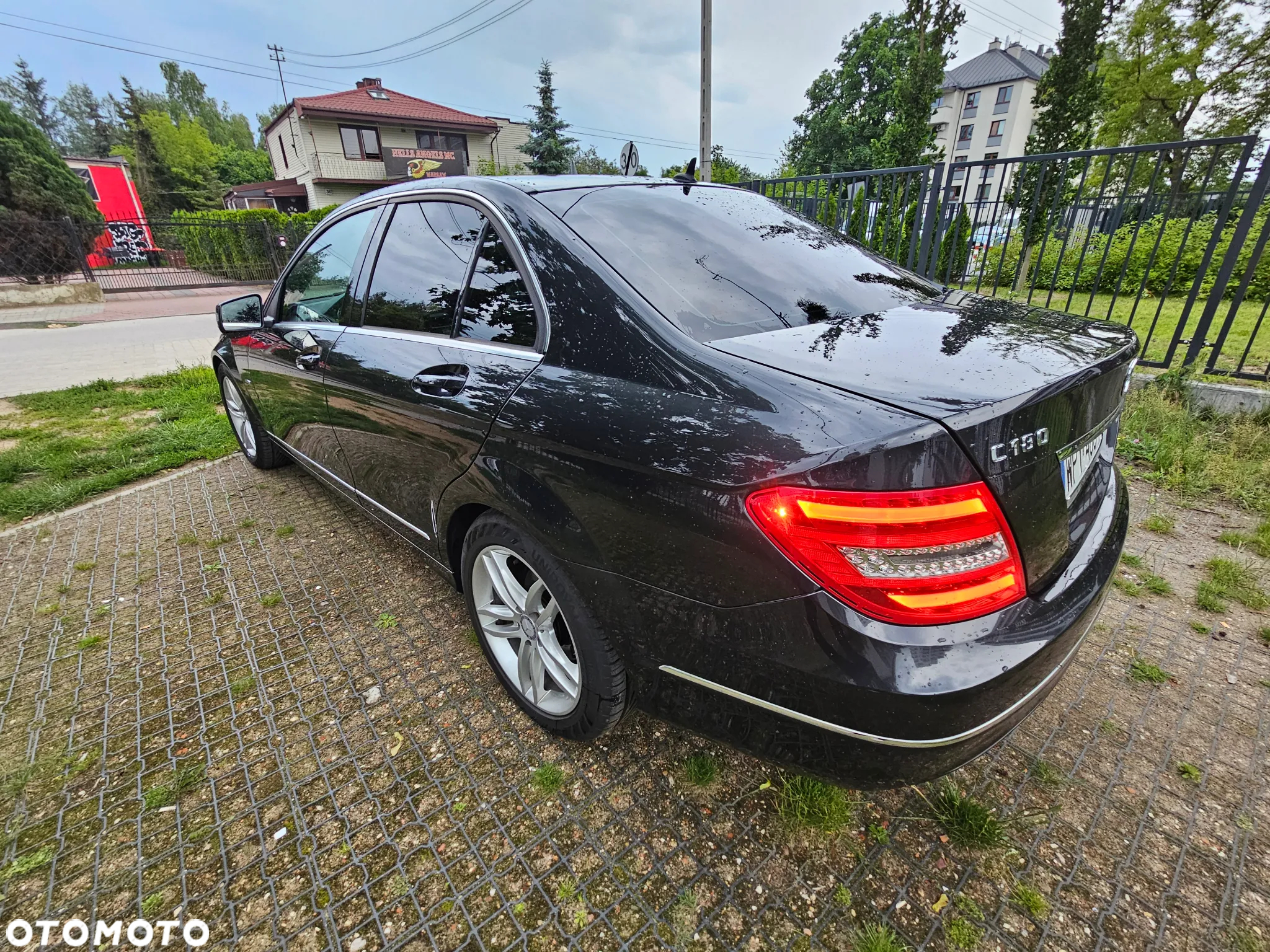 Mercedes-Benz Klasa C 180 BlueEFFICIENCY 7G-TRONIC Avantgarde - 9