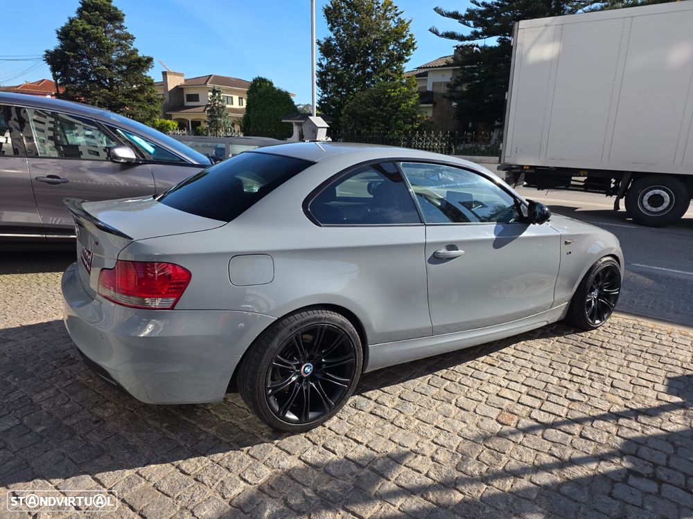BMW 118 d Limited Edition Lifestyle c/ M Sport Pack - 24