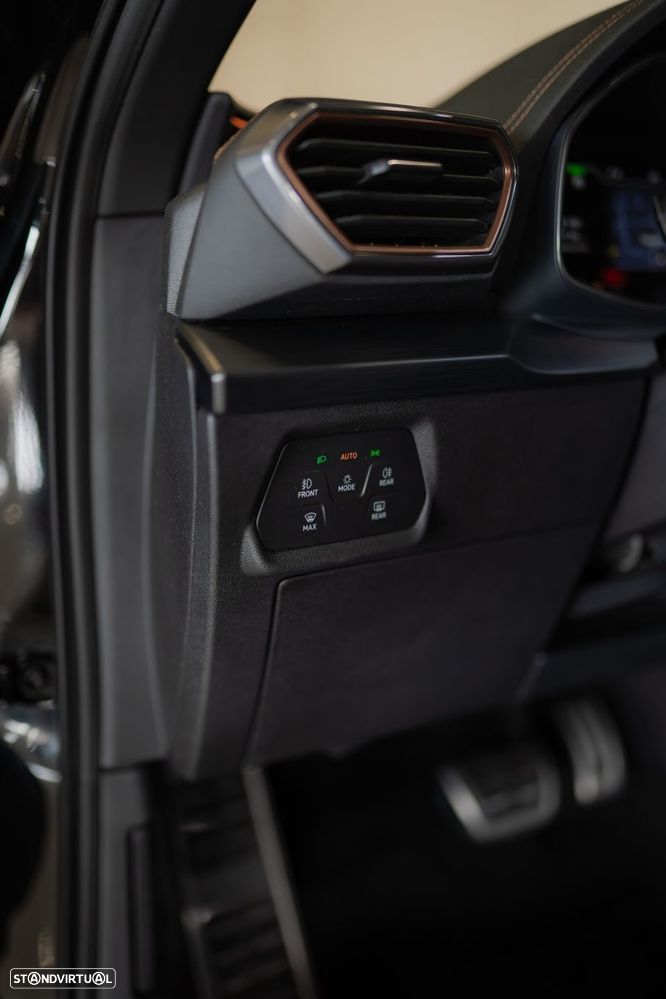 Cupra Formentor 1.4 e-Hybrid DSG VZ - 17