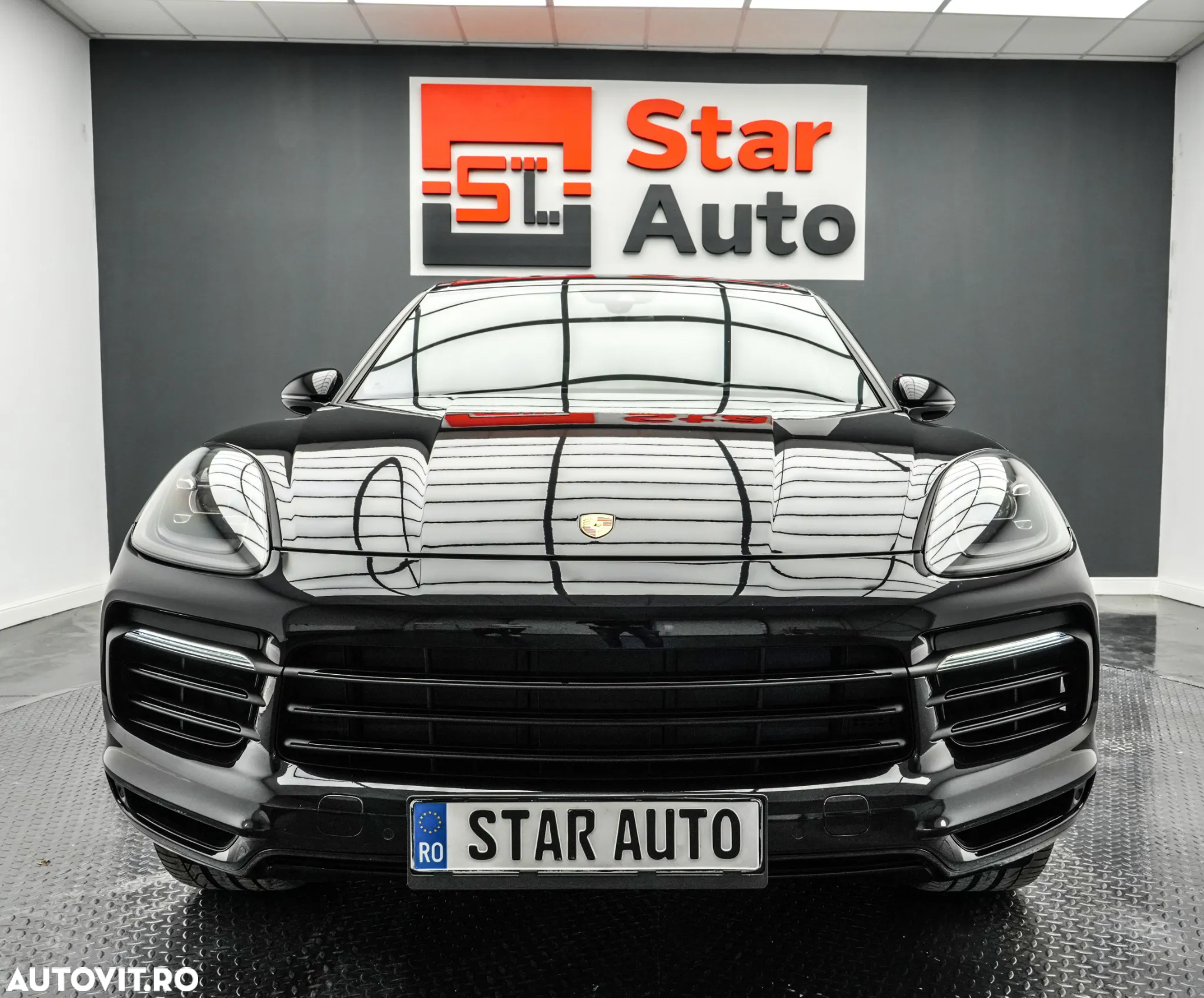 Porsche Cayenne S - 2