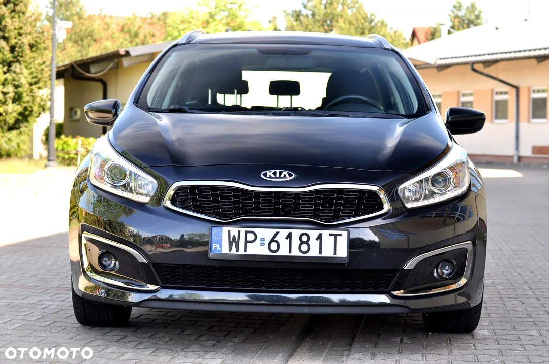 Kia Ceed 1.4 L Business Line Plus - 14
