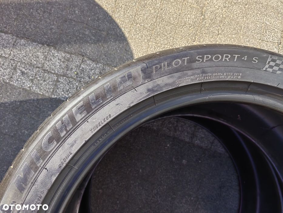 285/40R22 110Y Michelin Pilot Sport 4S MO1 homologacja mercedesa PL16 - 3