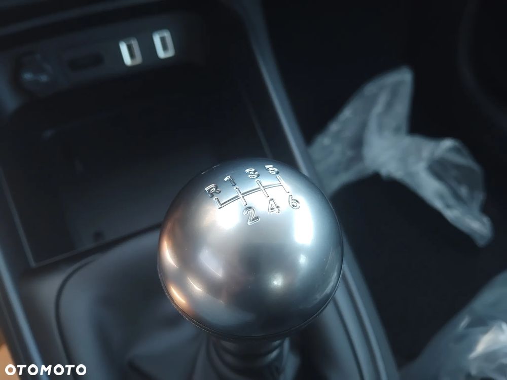 Fiat 600 1.2 Turbo Icon - 21