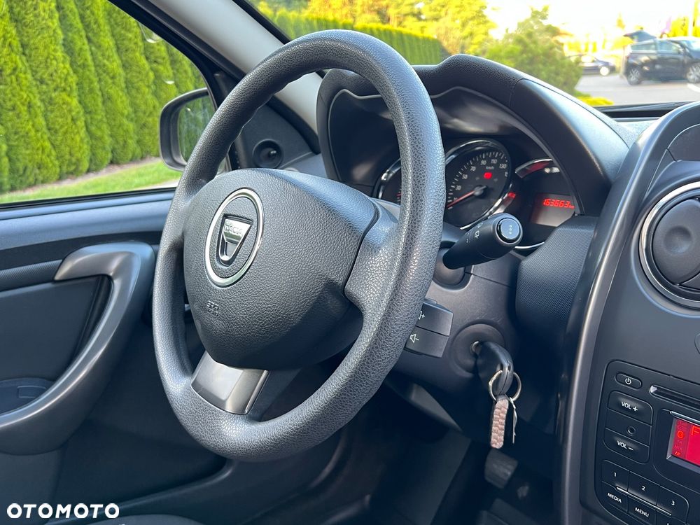 Dacia Duster 1.6 SCe Ambiance S&S - 25