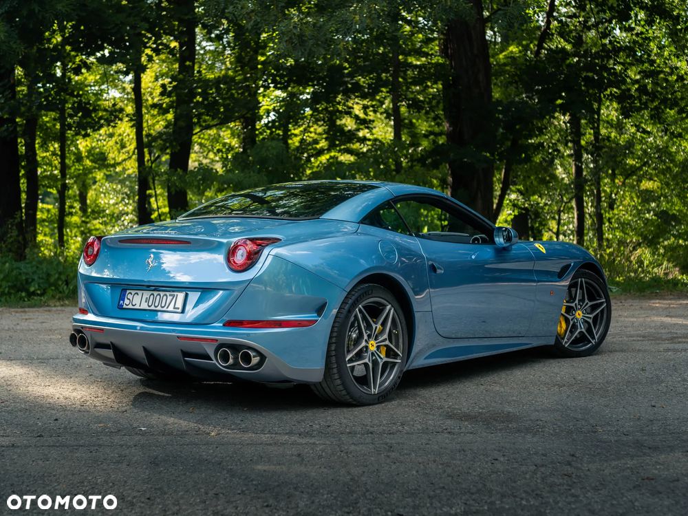 Ferrari California T - 27