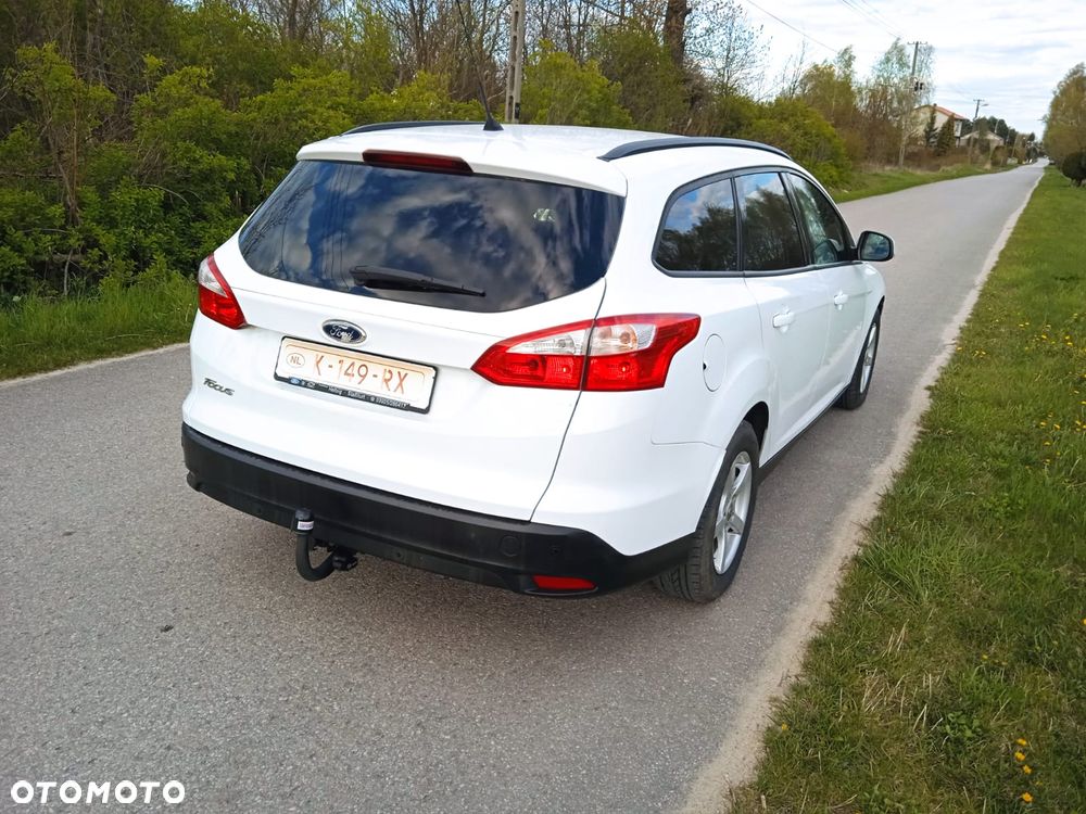 Ford Focus SW 1.6 TDCi Titanium - 15