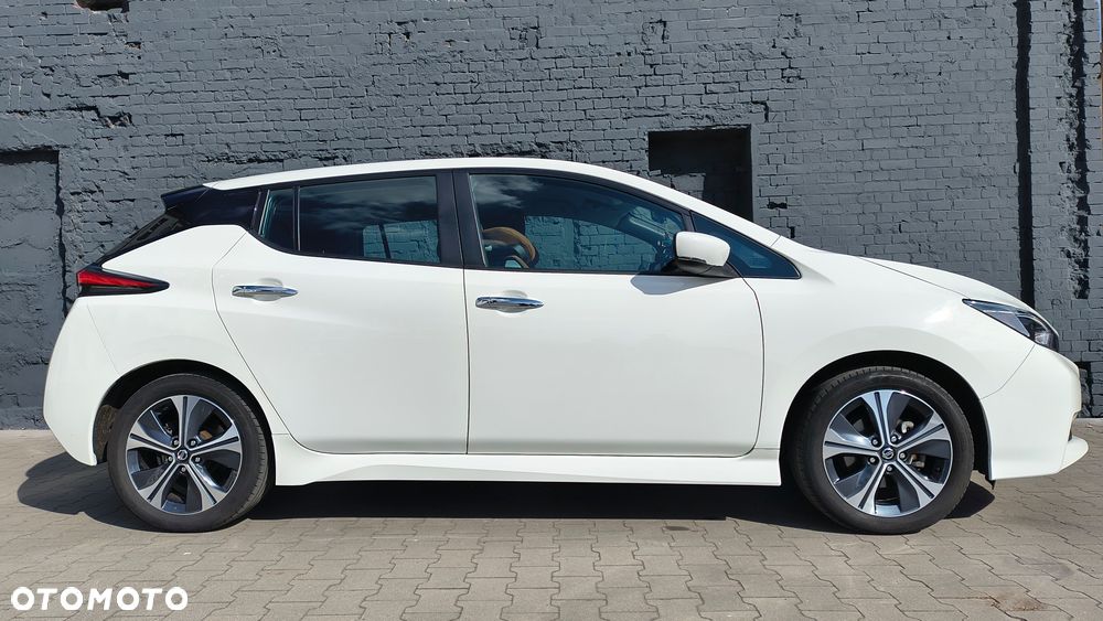 Nissan Leaf - 11